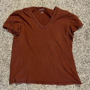 Size L t-shirt